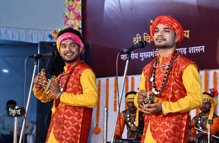छत्तीसगढ़ की सांस्कृतिक विरासत को मिलेगा मंच, वार्षिक आयोजनों के लिए कलाकारों से आवेदन आमंत्रित