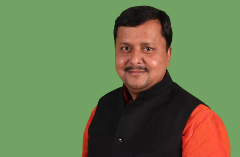‘व्यापक हितों को प्राथमिकता देते हुए छोड़ा पद’: धर्मेंद्र प्रधान के इस्तीफे पर नितिन नवीन का बड़ा बयान