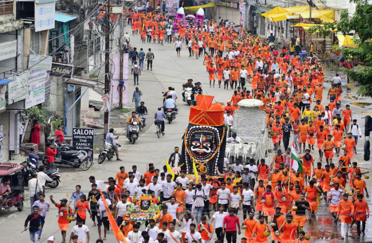 Kanwar Yatra 2026: कब से शुरू होगी कांवड़ यात्रा? नोट करें जलाभिषेक और सावन शिवरात्रि की सही तारीख