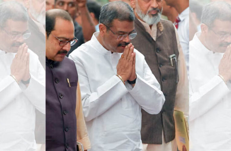 ‘मैं स्ट्रीट फाइटर हूं, AC एक्टिविस्ट नहीं…’ इस्तीफे के बाद धर्मेंद्र प्रधान का पहला बड़ा बयान