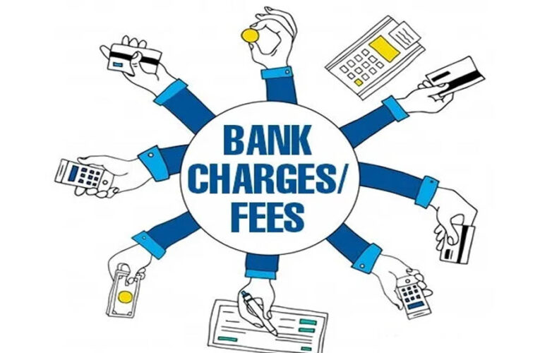 Bank Charges: ग्राहकों से बैंकों ने वसूले ₹26,170 करोड़! क्या आपका बैंक भी कम बैलेंस पर काट रहा है भारी चार्ज?