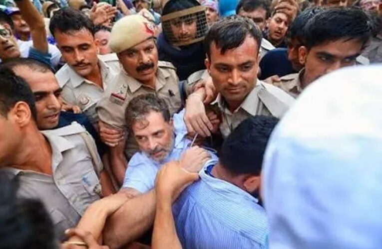 NEET Protest पर राजनीति तेज, पंजाब-झारखंड पर चुप्पी को लेकर विपक्ष और CJP पर उठे सवाल