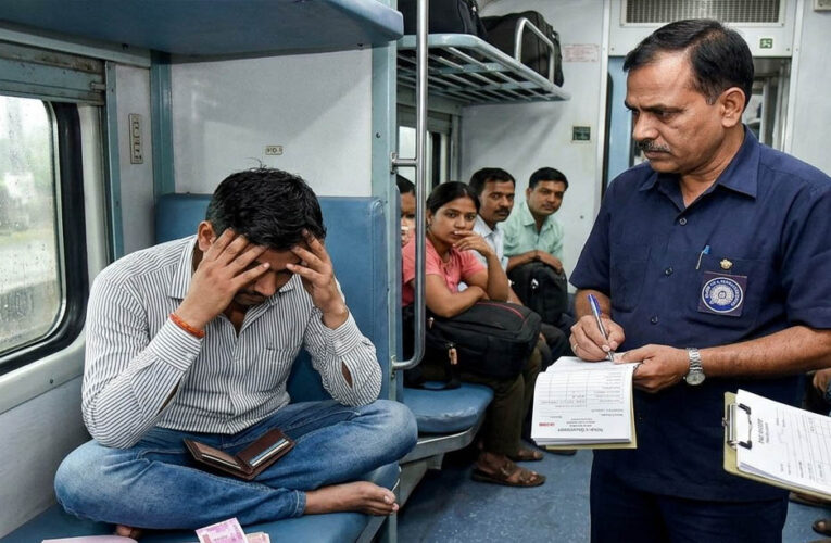 महिला कोच में सफर करना पड़ेगा महंगा, पुरुष यात्रियों पर लगेगा ₹2500 तक का जुर्माना
