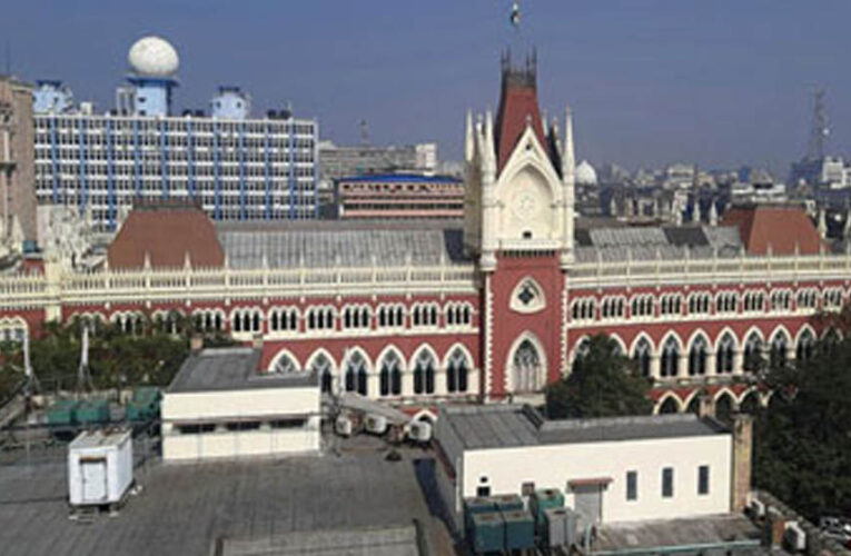 आधार, PAN और बैंक अकाउंट भी नहीं साबित करते भारतीय नागरिकता! कोर्ट की बड़ी टिप्पणी जानिए
