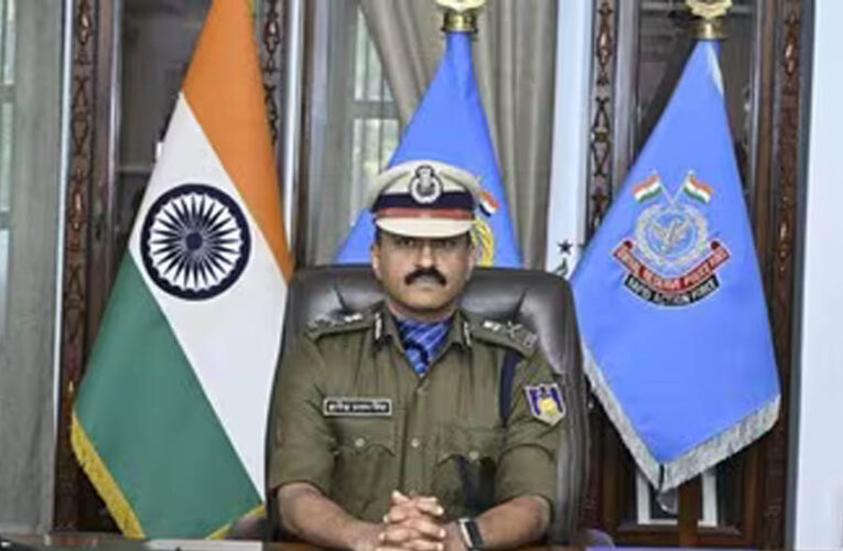 छात्रों पर हिंसा विवाद के बीच CRPF चीफ का बड़ा बयान, बोले- ‘मैं जिम्मेदारी लूंगा, डरने की जरूरत नहीं’