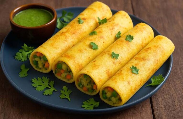 बच्चों के लिए बनाएं हेल्दी लसूनी सूजी रोल्स, स्वाद और सेहत दोनों