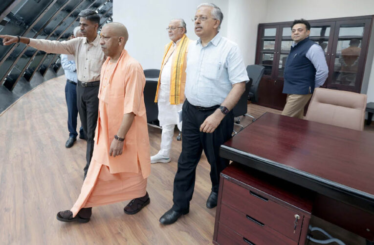यूपी की नौकरशाही पॉलिसी पैरालिसिस की शिकार नहीं: सीएम योगी