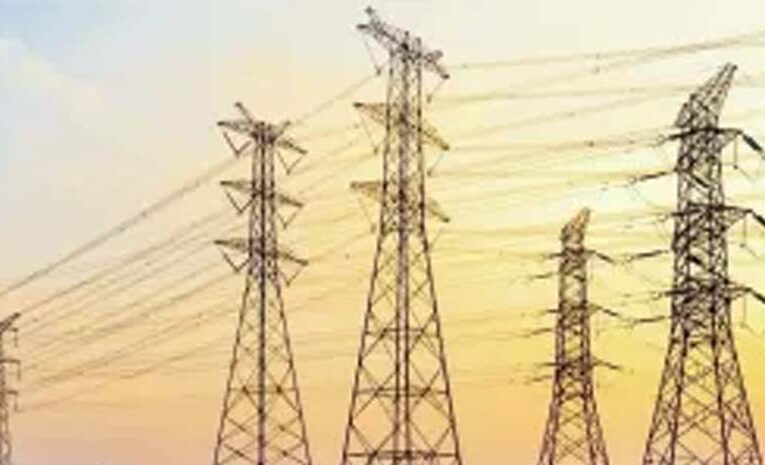 बिजली खपत घटने के बाद भी 24 लाख लाइफलाइन उपभोक्ताओं का बढ़ा भार