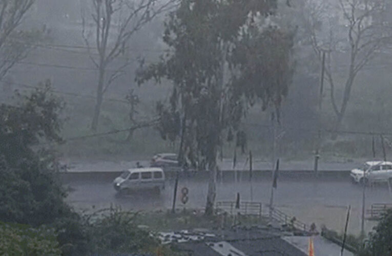 MP Weather: मध्यप्रदेश में मानसून मेहरबान, कई जिलों में झमाझम बारिश; गुना-शिवपुरी समेत 6 जिलों में भारी बारिश का अलर्ट