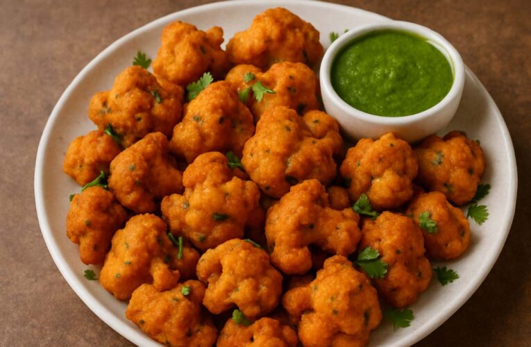 बारिश में बनाएं कुरकुरे गोभी पकौड़े, स्वाद ऐसा कि सब मांगेंगे दोबारा