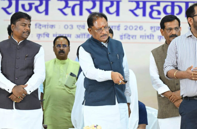 रायपुर : तेन्दूपत्ता संग्राहकों के आर्थिक सशक्तिकरण के लिए सरकार पूरी तरह प्रतिबद्ध – वन मंत्री केदार कश्यप