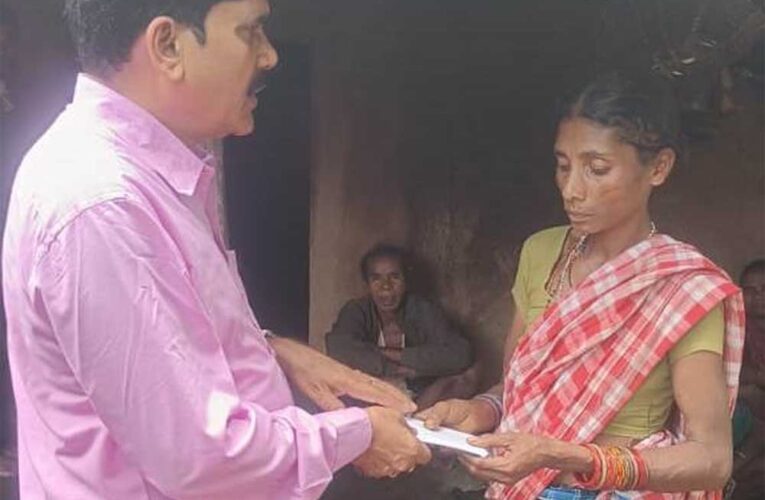 आपदा में पति को खोने वाली चैती का सहारा बना प्रशासन