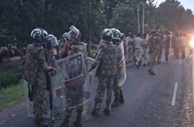 CG हिंसा पर बड़ा एक्शन: 150 ग्रामीणों पर FIR, SDOP समेत कई पुलिसकर्मियों पर हुआ था जानलेवा हमला
