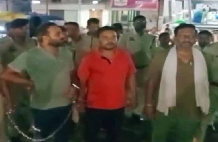 नौगई तिहरा हत्याकांड की जांच करने पहुंची CBI की पांच सदस्यीय टीम