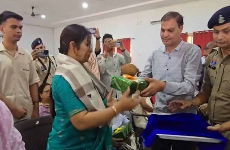 राजनांदगांव में शहादत दिवस पर तत्कालीन SP विनोद कुमार चौबे समेत 29 वीर जवानों को श्रद्धांजलि