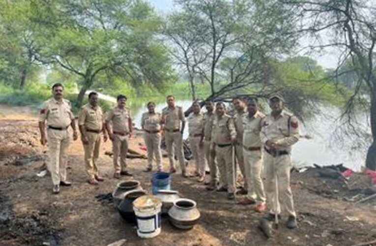 CG में शराब माफिया पर कार्रवाई के दौरान पुलिस टीम पर हमला, 6 ग्रामीण गिरफ्तार