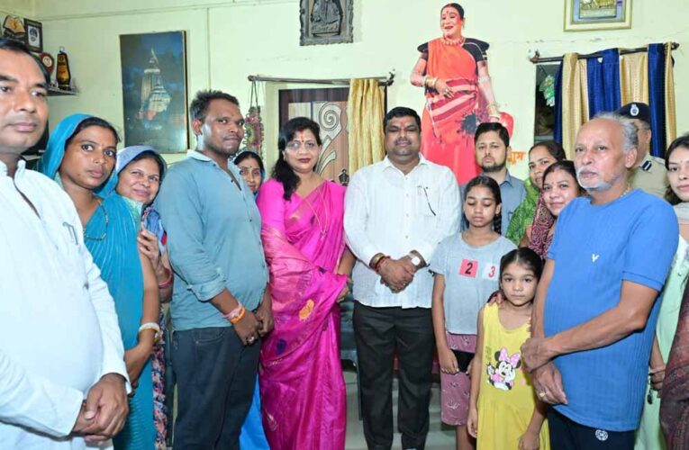 शिक्षा मंत्री ने पद्म विभूषण डॉ. तीजन बाई के श्रद्धांजलि कार्यक्रम की तैयारियों का लिया जायजा