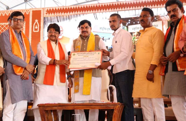 प्रदेश में “खेत से कारखाने और कारखाने से बाजार” तक विकसित की जा रही है संपूर्ण कृषि अर्थव्यवस्था : मुख्यमंत्री डॉ. यादव