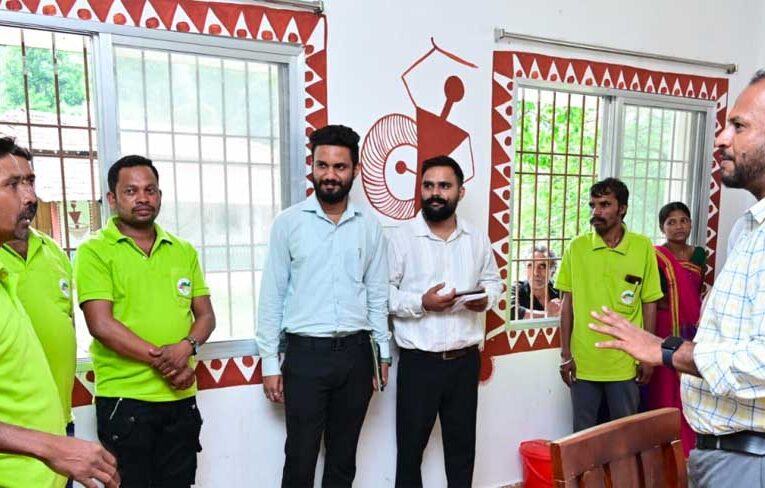 कलेक्टर  विजय दयाराम के. ने संभाली पर्यटन विकास की कमान, बैगा संस्कृति, प्राकृतिक धरोहर और स्थानीय आजीविका को मिलेगा नया विस्तार