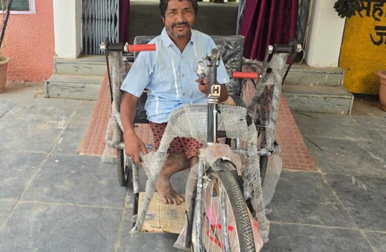 24 घंटे में मिली ट्राइसाइकिल, मुख्यमंत्री विष्णुदेव साय की संवेदनशील पहल से दिव्यांग गणेश राम यादव के जीवन को मिली नई रफ्तार