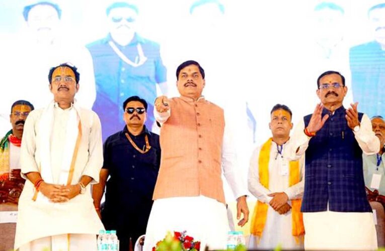 सामाजिक सुरक्षा पेंशन योजना अंतर्गत 35 लाख से अधिक हितग्राहियों को लगभग 210 करोड़ राशि का सिंगल क्लिक से अंतरण
