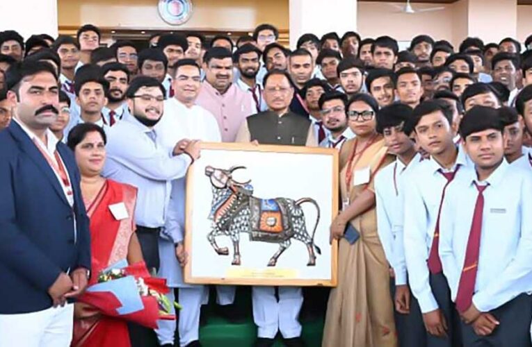 लोकतंत्र की पाठशाला बना विधानसभा परिसर: शकुंतला विद्यालय के विद्यार्थियों ने सदन की कार्यवाही का किया अवलोकन