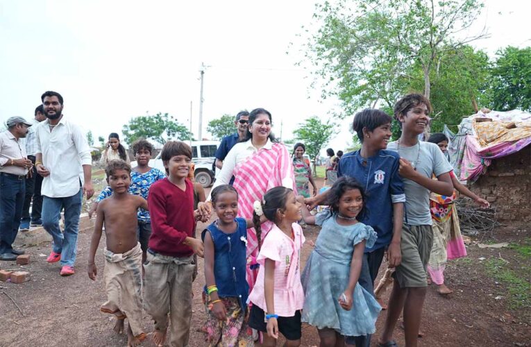 डॉ. वर्णिका शर्मा के प्रयास से बदली तकदीर, दो भाई फिर बने स्कूल के छात्र