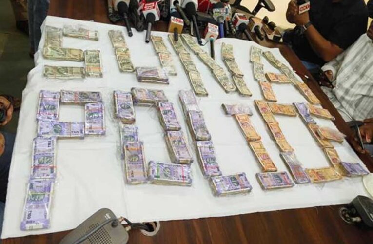 गुना पुलिस ने 17 लाख रुपये की लूट का महज 18 घंटे में किया खुलासा