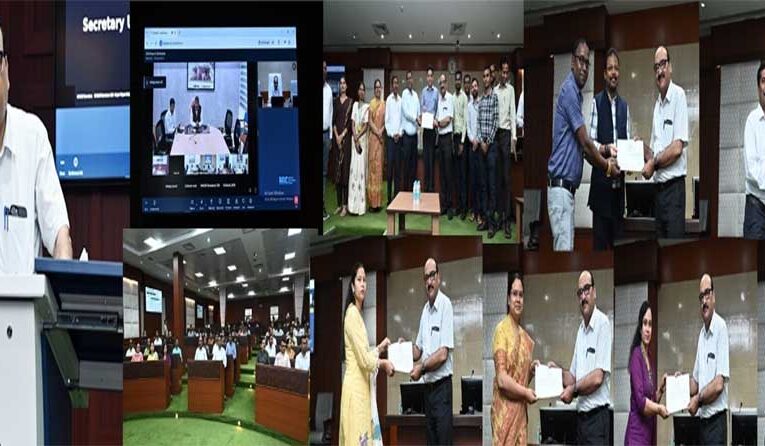 ई-ऑफिस एवं समयबद्ध उपस्थिति में उत्कृष्ट प्रदर्शन करने वाले अधिकारी-कर्मचारी सम्मानित