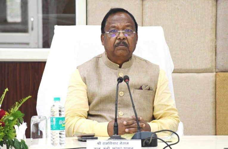 कृषि मंत्री  रामविचार नेताम के नेतृत्व में उर्वरक गुणवत्ता नियंत्रण में छत्तीसगढ़ बना देश के लिए मिसाल