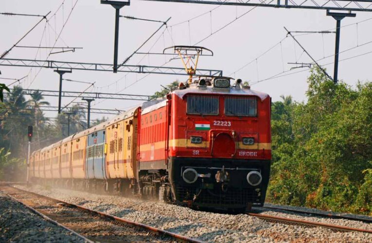 रेल यात्रियों को बड़ी सौगात! 1 अगस्त से दौड़ेगी प्रयागराज-तिरुनेलवेली स्पेशल ट्रेन, MP के कई स्टेशनों को फायदा