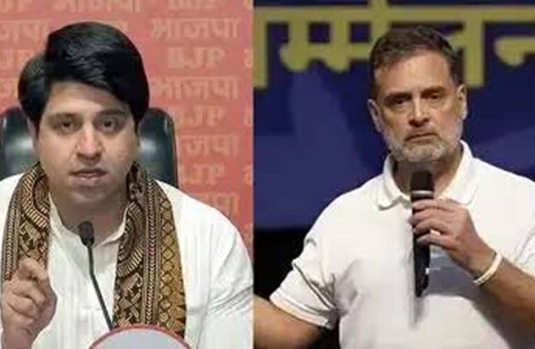 बीजेपी से इस्तीफे के बाद राहुल गांधी पर बरसे शहजाद पूनावाला, कसा तंज
