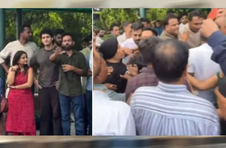 पार्क में पहुंचे अभिजीत दीपके को लोगों ने भगाया, बोले- ‘यह जंतर-मंतर नहीं, यहां नौटंकी नहीं चलेगी’