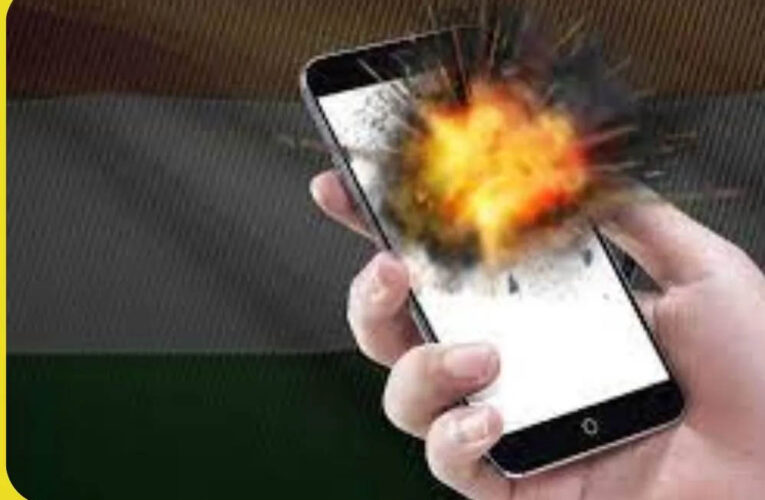 पॉकेट में रखा फोन बम की तरह फटा! इन खतरनाक संकेतों को भूलकर भी न करें नजरअंदाज