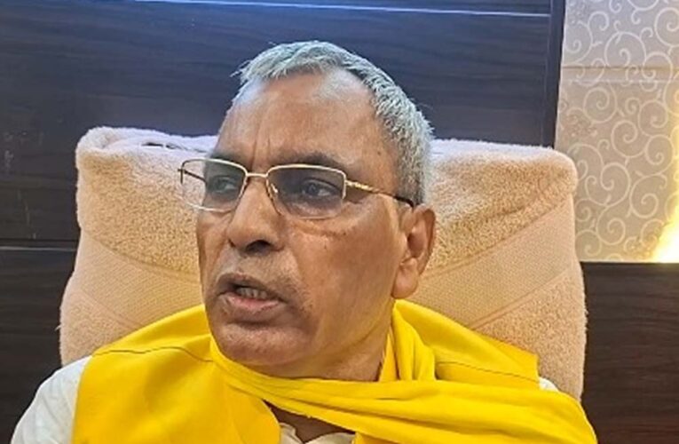 मुजफ्फरनगर जैसा दंगा शहर-शहर करवाना चाहते हैं?’ आजम खान के मुद्दे पर अखिलेश से भिड़े राजभर