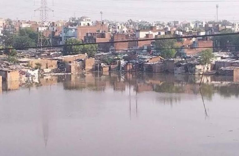 कानपुर में पांडु नदी का कहर, 150 से ज्यादा परिवारों ने किया पलायन; गंगा भी खतरे के करीब