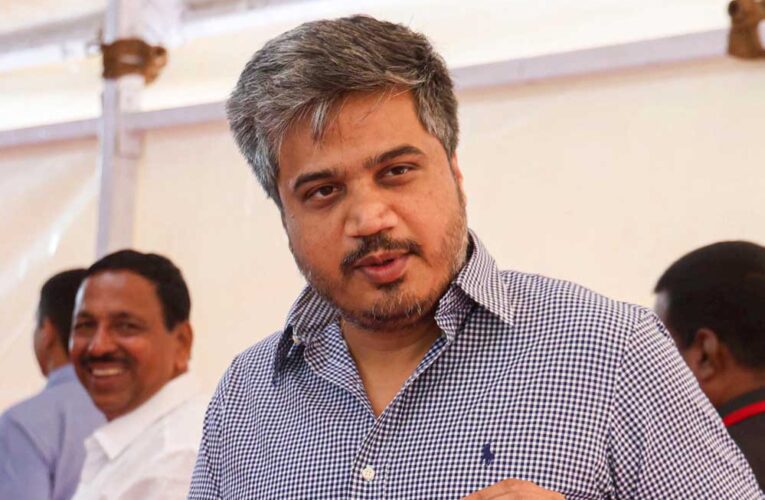 मां से नाराज होकर घर से निकली विधायक रोहित पवार के PA की बेटी, अगले दिन नाले में मिली लाश
