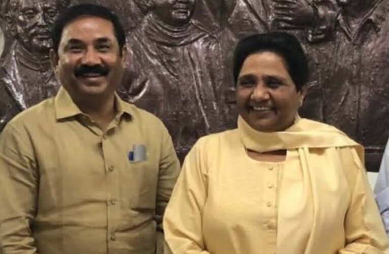 मायावती का बड़ा एक्शन, अशोक सिद्धार्थ और बेनीवाल बसपा से निष्कासित