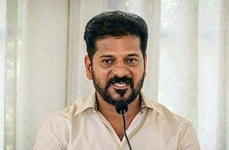 रेवंत रेड्डी को बड़ा झटका, केंद्र ने अमेरिका दौरे की राजनीतिक मंजूरी देने से किया इनकार