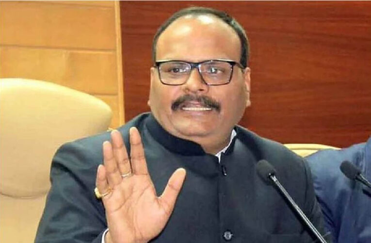 ‘PDA से लेकर राम मंदिर तक’… जनेश्वर मिश्र जयंती पर अखिलेश के भाषण के बाद बीजेपी का तीखा पलटवार