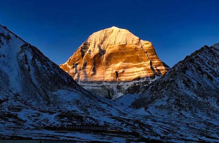 कैलाश पर्वत पर आज तक क्यों नहीं चढ़ पाया इंसान, जानें रहस्य और वजह