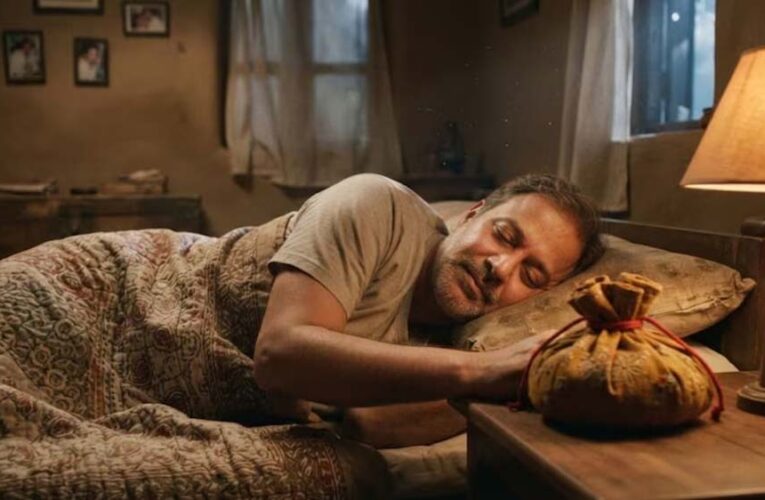 सपने में दिखें ये 5 संकेत तो समझें जल्द चमक सकती है किस्मत
