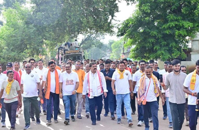 हर-हर महादेव और बोल-बम के जयघोष के साथ निकली भोरमदेव पदयात्रा, शिवमय हुआ कबीरधाम