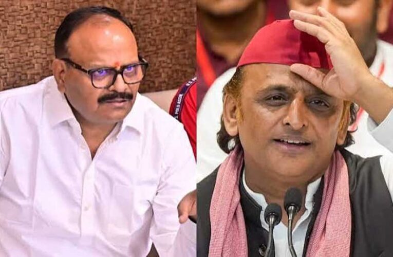 अखिलेश के ‘चवन्नी-अठन्नी’ बयान पर ब्रजेश पाठक का पलटवार- ‘यह जयंत नहीं, किसानों और जाटों का अपमान है’