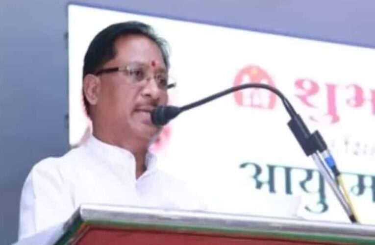 बलरामपुर-जशपुर दौरे पर रवाना CM साय, बोले- कांग्रेस ने आदिवासियों को सिर्फ वोट बैंक समझा