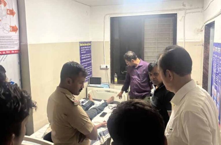रीवा में 88 घंटे से भूखा बैठा था युवक, आधी रात कलेक्टर के आश्वासन पर टूटा गतिरोध