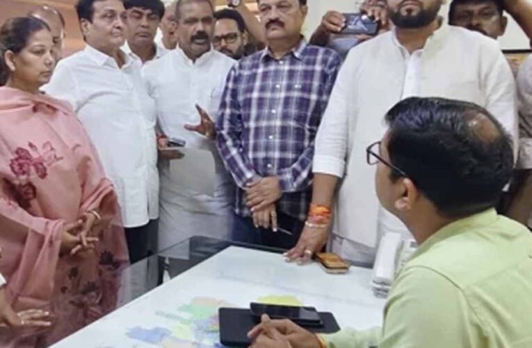 राहुल गांधी के इंदौर कार्यक्रम की तैयारी तेज, नगर निगम से अनुमति लेने पहुंचे कांग्रेस नेता