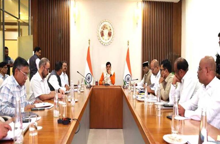 प्रदेश में बनी दो हजार नयी दुग्ध सहकारी समितियां