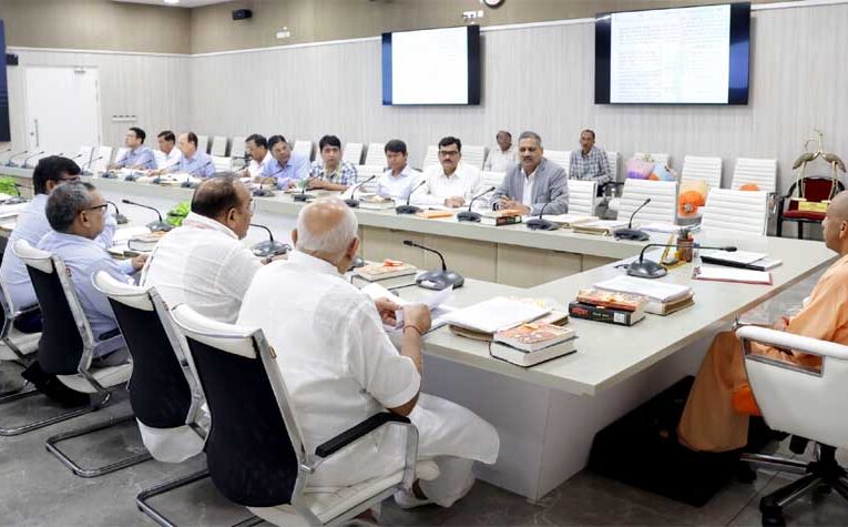 योगी सरकार ने किसानों को दी बड़ी राहत, नलकूप बिजली कनेक्शन की प्रक्रिया हुई आसान और पारदर्शी