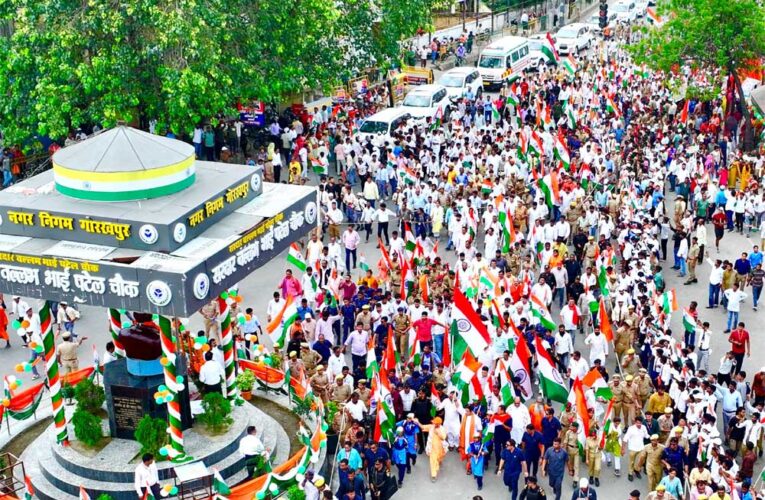 स्वतंत्रता संग्राम सेनानियों की अमिट गाथा का नाम है तिरंगा: सीएम योगी